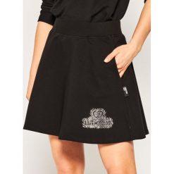 Spódnica mini LOVE MOSCHINO W149603E 2139. Białe spódniczki damskie Love Moschino, bez wzorów, z elastanu, mini. W wyprzedaży za 449,00 zł.