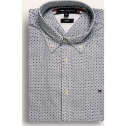 Tommy Hilfiger - Koszula. Białe koszule męskie TOMMY HILFIGER, s, bez wzorów, z bawełny, eleganckie, z klasycznym kołnierzykiem, z długim rękawem. Za 399,90 zł.