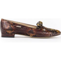 Wężowe balerinki z frędzlami - skóra naturalna - model 046 - kolor kolorowy wąż. Szare baleriny damskie Zapato, bez wzorów, z jeansu, klasyczne, bez obcasa, na obcasie. Za 299,00 zł.