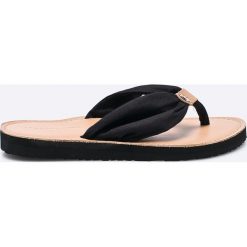 Tommy Hilfiger - Japonki. Klapki damskie TOMMY HILFIGER. W wyprzedaży za 139,90 zł.