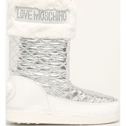 Love Moschino - Śniegowce. Białe śniegowce damskie Love Moschino, ze skóry, na sznurówki. W wyprzedaży za 479,90 zł.