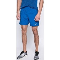 Nike - Szorty. Szare spodenki sportowe męskie Nike, z elastanu, sportowe. W wyprzedaży za 129,90 zł.