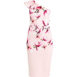 Sukienki hiszpanki: True Violet ONE SHOULDER MIDI DRESS WITH DOUBLE FRILL HEM Sukienka etui pink
