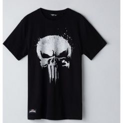 Koszulka The Punisher - Czarny. Czarne koszulki męskie Cropp, s, bez wzorów, bez kołnierzyka, bez rękawów. Za 49,99 zł.