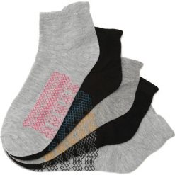 10-pack Czarno-Szare Skarpetki Bicarbureted. Skarpetki damskie Born2be. Za 29,99 zł.
