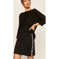 Only - Spódnica. Żółte spódniczki damskie ONLY, na co dzień, s, z aplikacjami, z elastanu, casualowe, mini, proste. Za 119,90 zł.