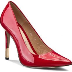 Szpilki BALDACCINI - 652000-013 Bene Red. Czerwone szpilki marki Baldaccini, bez wzorów, ze skóry, bez obcasa, na obcasie, bez zapięcia. Za 259,00 zł.