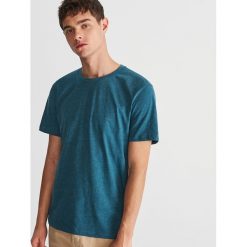 Bawełniany T-shirt - Niebieski. Niebieskie t-shirty męskie Reserved, xl, bez wzorów, z bawełny, bez kołnierzyka. Za 19,99 zł.