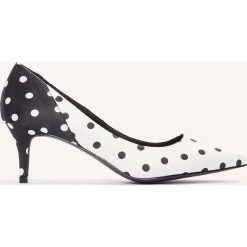 Buty damskie: NA-KD Shoes Satynowe czółenka na średnim obcasie - Black,White,Multicolor