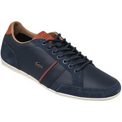Lacoste Alisos 117 1 CAM1018003 42,5 Granatowe. Buty sportowe męskie Lacoste, ze skóry, bez zapięcia. W wyprzedaży za 499,99 zł.