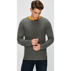 S. Oliver - Sweter. Szare swetry męskie S.Oliver, s, bez wzorów, z jedwabiu, z okrągłym kołnierzem, bez kaptura. W wyprzedaży za 99,90 zł.