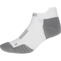 Skarpetki do biegania damskie SOD102 - biały. Białe skarpetki damskie 4f, bez wzorów, z elastanu. Za 39,99 zł.