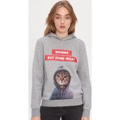 Bluza z nadrukiem - Jasny szary. Szare bluzy damskie House, s, z nadrukiem, bez rękawów, bez kaptura. Za 89,99 zł.