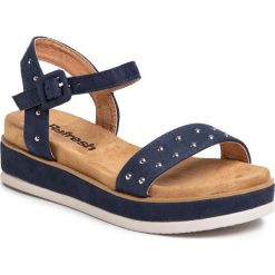 Sandały REFRESH - 69510 Jeans. Niebieskie klapki damskie Refresh, bez wzorów, z jeansu, bez obcasa. W wyprzedaży za 139,00 zł.