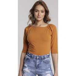 Camelowa Bluzka Muriena. Brązowe bluzki damskie Renee, s, bez wzorów, bez kołnierzyka, bez rękawów. Za 49,99 zł.