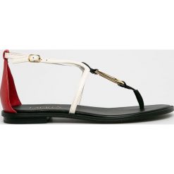 Lauren Ralph Lauren - Sandały. Czarne klapki damskie Lauren Ralph Lauren, bez wzorów, ze skóry, bez obcasa, na płaskiej podeszwie. W wyprzedaży za 339,90 zł.