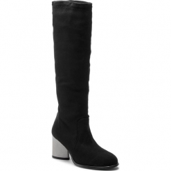 Kozaki SOLO FEMME - 48802-01-H87/000-12-00 Czarny. Czarne kozaki damskie Solo Femme, ze skóry, bez obcasa, bez zapięcia. W wyprzedaży za 279,00 zł.