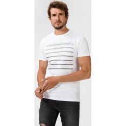 Philipp Plein Sport Koszulka Biały. Białe podkoszulki męskie Philipp Plein Sport, s, z nadrukiem, z elastanu, z krótkim rękawem. Za 698,95 zł.