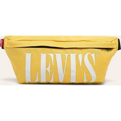 Levi's - Nerka. Żółte nerki damskie Levi's®, w paski, z poliesteru, małe, z nadrukiem, bez dodatków. W wyprzedaży za 69,90 zł.