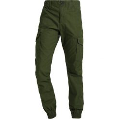 Bojówki męskie: Produkt PKTAKM WASHED CUFF Bojówki rifle green