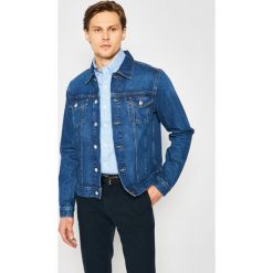 Kurtka jeansowa TOMMY HILFIGER Trucker Type3 MW0MW13602. Niebieskie kurtki męskie TOMMY HILFIGER, m, bez wzorów, z elastanu, bez kaptura. W wyprzedaży za 449,00 zł.