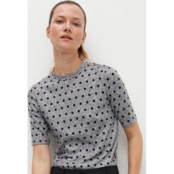 Koszulka w gorszki - Jasny szary. Szare koszulki damskie Reserved, s, bez wzorów, bez kołnierzyka, bez rękawów. Za 39,99 zł.