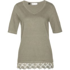 Sweter, krótki rękaw bonprix khaki. Zielone swetry damskie bonprix, bez wzorów, z krótkim rękawem, krótkie, bez kaptura. Za 99,99 zł.