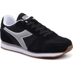 Sneakersy DIADORA - Simple Run 101.173745 01 80013 Black. Czarne sneakersy męskie Diadora, bez zapięcia. W wyprzedaży za 129,00 zł.
