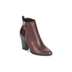 Botki Only BLUE ZIP HEELED BOOTIE. Czerwone botki damskie ONLY. Za 219,00 zł.