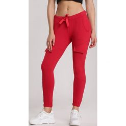 Czerwone Spodnie Rhenelise. Czerwone spodnie damskie Renee, s, z dresówki. Za 79,99 zł.