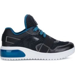 Geox tenisówki chłopięce XLED J927QB_01454_C9269 32 czarne. Czarne buty chłopięce sportowe Geox, w paski, eleganckie, z paskami. Za 369,00 zł.