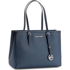 Torebka MICHAEL MICHAEL KORS - Jet Set Travel 30T3STVT7L Denim. Niebieskie torebki klasyczne damskie MICHAEL Michael Kors, bez wzorów, ze skóry ekologicznej, klasyczne, na ramię, duże, bez dodatków. Za 1279,00 zł.