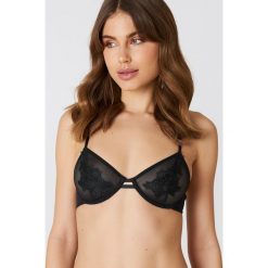 NA-KD Lingerie Siateczkowy biustonosz z ozdobną naszywką - Black. Czarne biustonosze NA-KD Lingerie, z haftami. Za 40,95 zł.