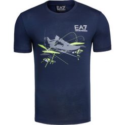T-shirt EA7 EMPORIO ARMANI Granatowy. Niebieskie t-shirty męskie marki EA7 Emporio Armani, z nadrukiem, z bawełny, z okrągłym kołnierzem. Za 210,00 zł.