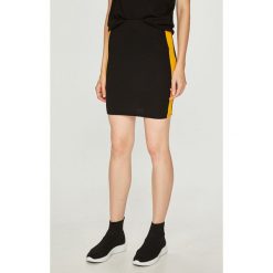 Tally Weijl - Spódnica. Szare minispódniczki marki TALLY WEIJL, l, z bawełny, z podwyższonym stanem, dopasowane. Za 59,90 zł.