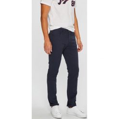 Jack & Jones - Spodnie. Niebieskie rurki męskie marki Jack & Jones, z elastanu. W wyprzedaży za 89,90 zł.