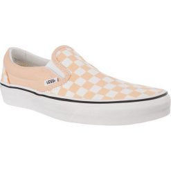 Wsuwane Trampki w Łososiowo-Białą Szachownice Vans CLASSIC SLIP ON U77. Różowe trampki i tenisówki damskie Molly.pl, bez wzorów, z gumy, bez zapięcia. Za 279,00 zł.