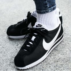 Buty Nike Wmns Classic Cortez Nylon "Black" (749864-011). Buty sportowe damskie Nike. Za 289,99 zł.