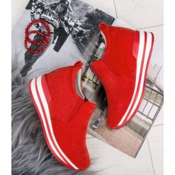 Buty sportowe Foreverfolie HQ207 Czerwone. Czerwone koturny damskie Foreverfolie, bez wzorów, z tworzywa sztucznego, sportowe. Za 139,00 zł.