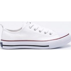 American Club - Tenisówki dziecięce. Szare buty sportowe dziewczęce marki American CLUB, z gumy, na sznurówki. W wyprzedaży za 39,90 zł.