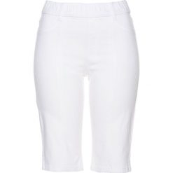 Bermudy dżinsowe bonprix biały. Białe jeansy damskie bonprix. Za 79,99 zł.