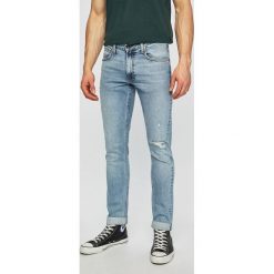 Lee - Jeansy. Niebieskie jeansy męskie Lee, l, z aplikacjami. W wyprzedaży za 259,90 zł.