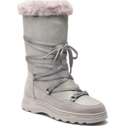 Śniegowce GEOX - D Hosmos B Abx B D84AUB 0PV32 C0898 Silver/Lt Grey. Szare kozaki damskie Geox, na zimę, ze skóry ekologicznej, bez zapięcia. W wyprzedaży za 439,00 zł.