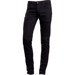 Rag & bone Jeansy Slim Fit black. Szare rurki męskie rag & bone, z bawełny. Za 859,00 zł.