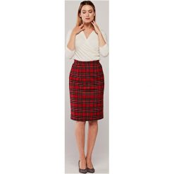 Spódnica Leto Tartan 46. Czerwone spódniczki damskie s, bez wzorów, z elastanu, ołówkowe. Za 267,00 zł.