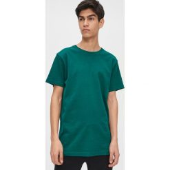 Gładka koszulka - Khaki. Brązowe koszulki męskie Cropp, s, bez wzorów, bez kołnierzyka, bez rękawów. Za 29,99 zł.
