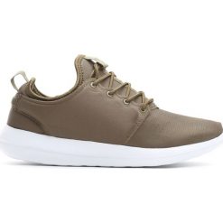 Khaki Buty Sportowe Ride With Me. Brązowe halówki męskie Born2be, z materiału, na sznurówki. Za 79,99 zł.