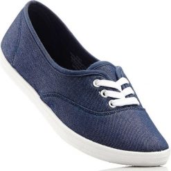 Sneakersy bonprix niebieski dżins. Niebieskie buty sportowe damskie bonprix, bez wzorów, sportowe, tenisowe. Za 34,99 zł.