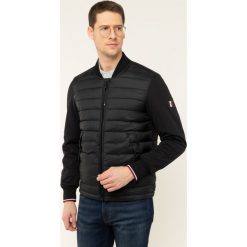 Kurtka bomber TOMMY HILFIGER Mix Media MW0MW12010. Czarne kurtki męskie TOMMY HILFIGER, m, bez wzorów, z poliesteru, bez kaptura. W wyprzedaży za 839,00 zł.