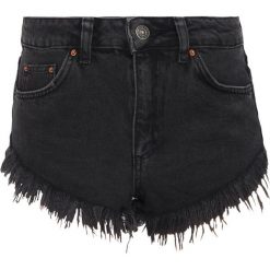 Bermudy damskie: Topshop FRAY HEM KIRI Szorty jeansowe black denim